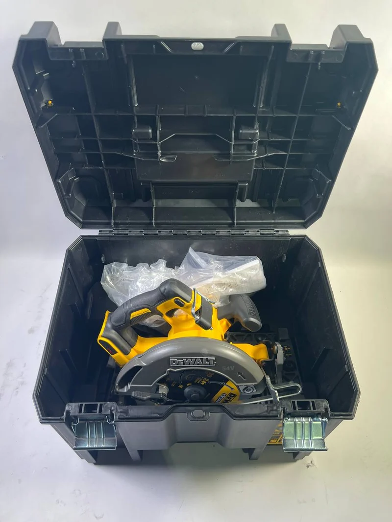 DeWalt DCS 579 NT Akku Handkreissäge 54 V FlexVolt 190 mm Brushless + TSTAK - Beschädigt