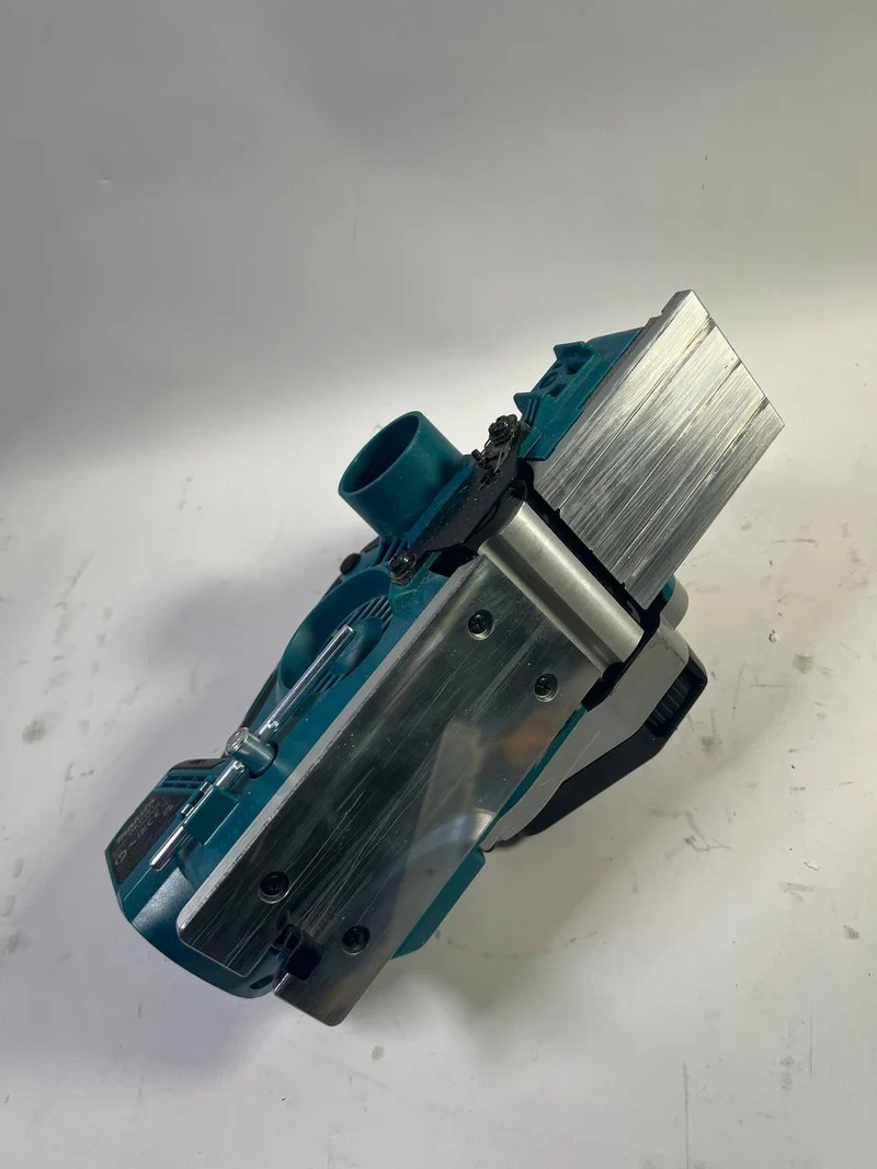 Makita DKP 181 Z Akku Hobel Falzhobel 82 mm 18 V Brushless Solo - Gebraucht