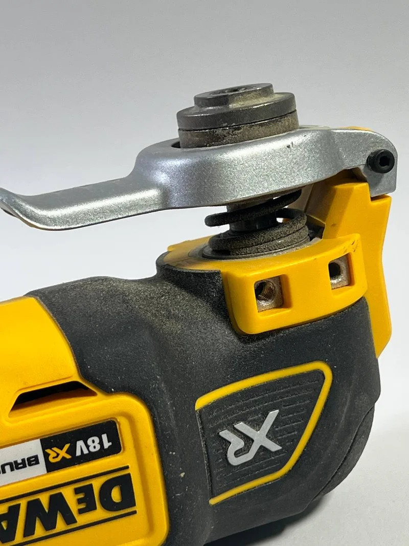 DeWalt DCS 355 N Akku Oszillierer Multitool 18 V Brushless +. Zubehör - „Herstellergeprüft & überholt“