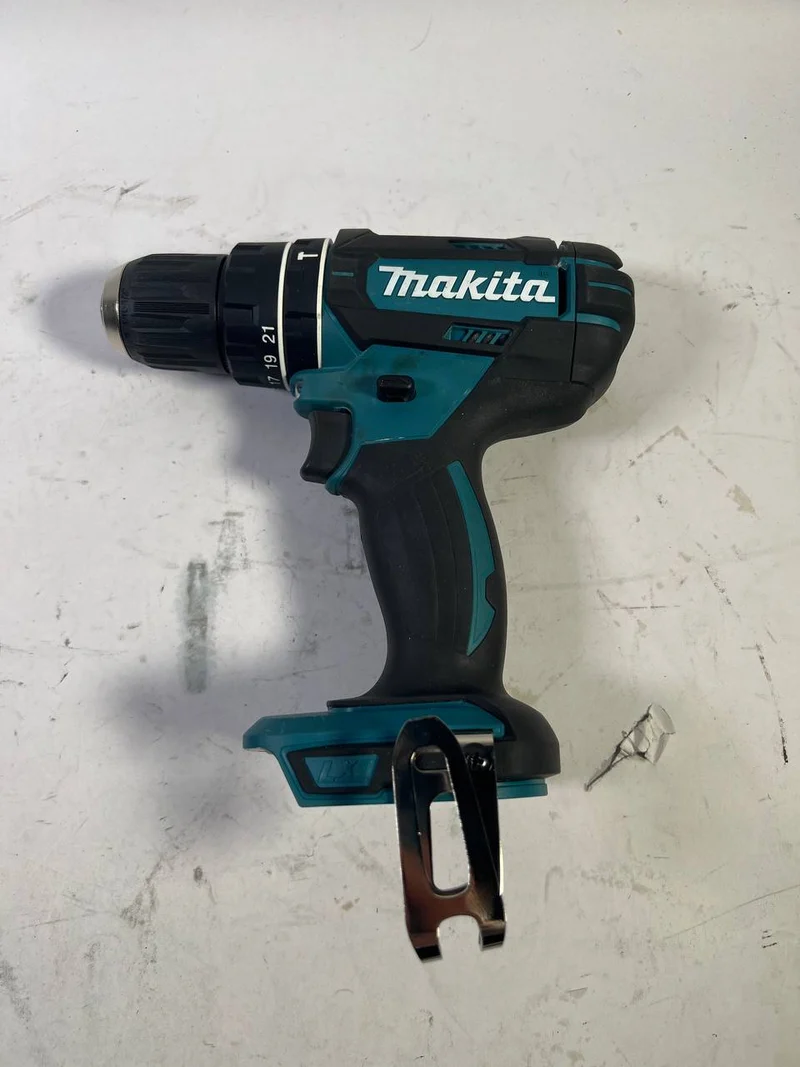 Makita DDF 482 Z Akku Bohrschrauber 18V 62Nm Solo - Reparaturgerät