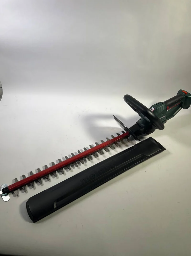Metabo HS 18 LTX 55 Akku Heckenschere 18 V 53 cm Solo ( 601718850 ) - Leicht Gebraucht