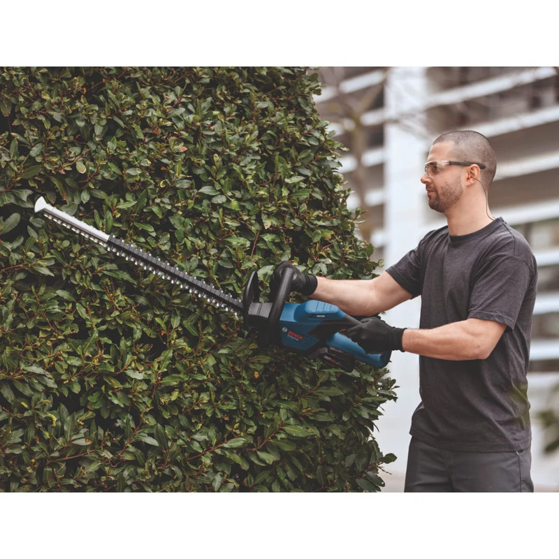 Bosch GHE 18V-50 Professional Akku Heckenschere 18 V 50 cm Brushless + 1x ProCORE Akku 5,5 Ah - ohne Ladegerät