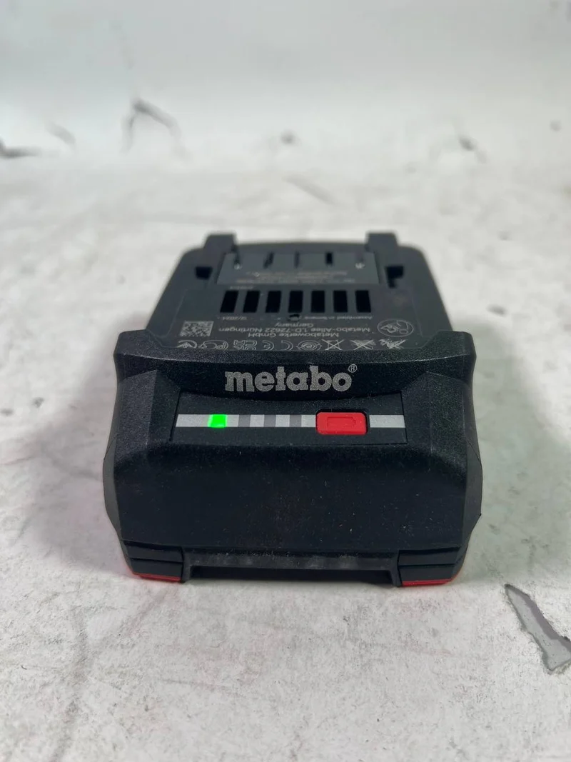 Metabo Li-Power Akkupack 18 V 2,0 Ah CAS Li-Ion Akku ( 625596000 ) mit Ladestandsanzeige - Leicht Gebraucht