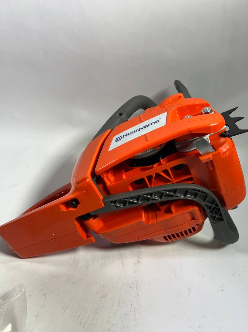Husqvarna 120 Mark II Benzin Kettensäge 1,4 kW 38 cm³ 45 cm ( 967861903 ) - Leicht Gebraucht