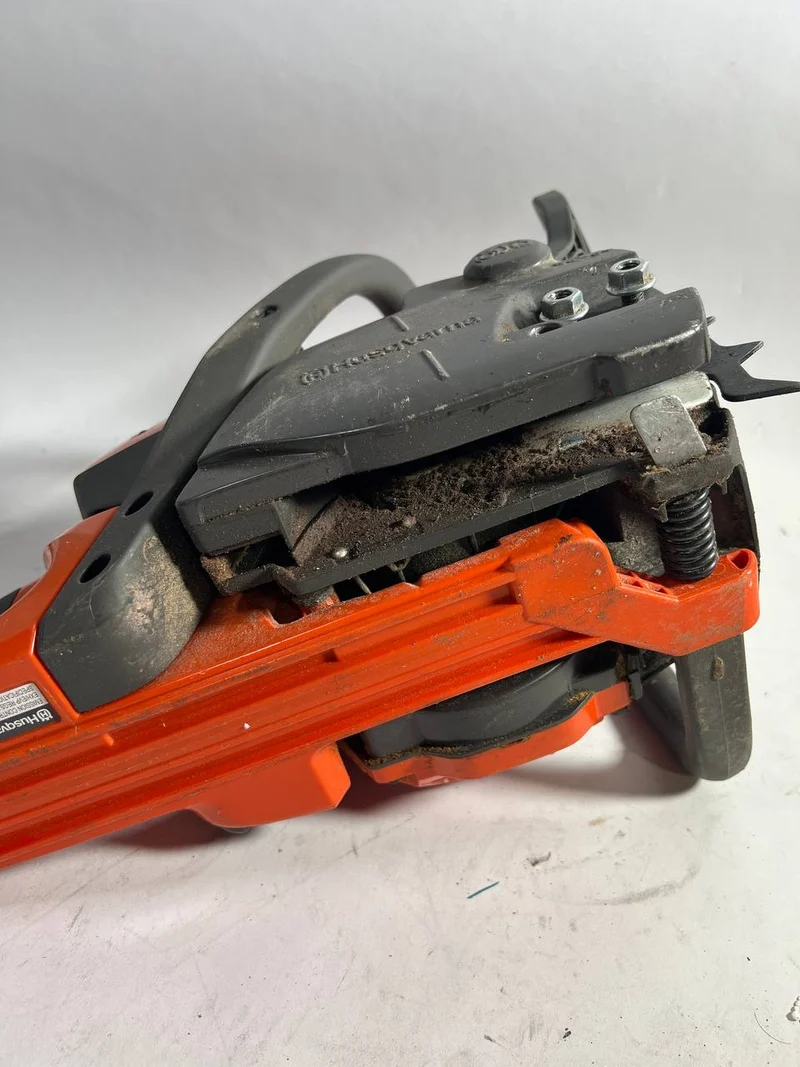 Husqvarna 135 Mark II Benzin Motorsäge Kettensäge 1,6 kW 35 cm 3/8" mini ( 967 86 18-14 ) - Ersatzteil/Defekt