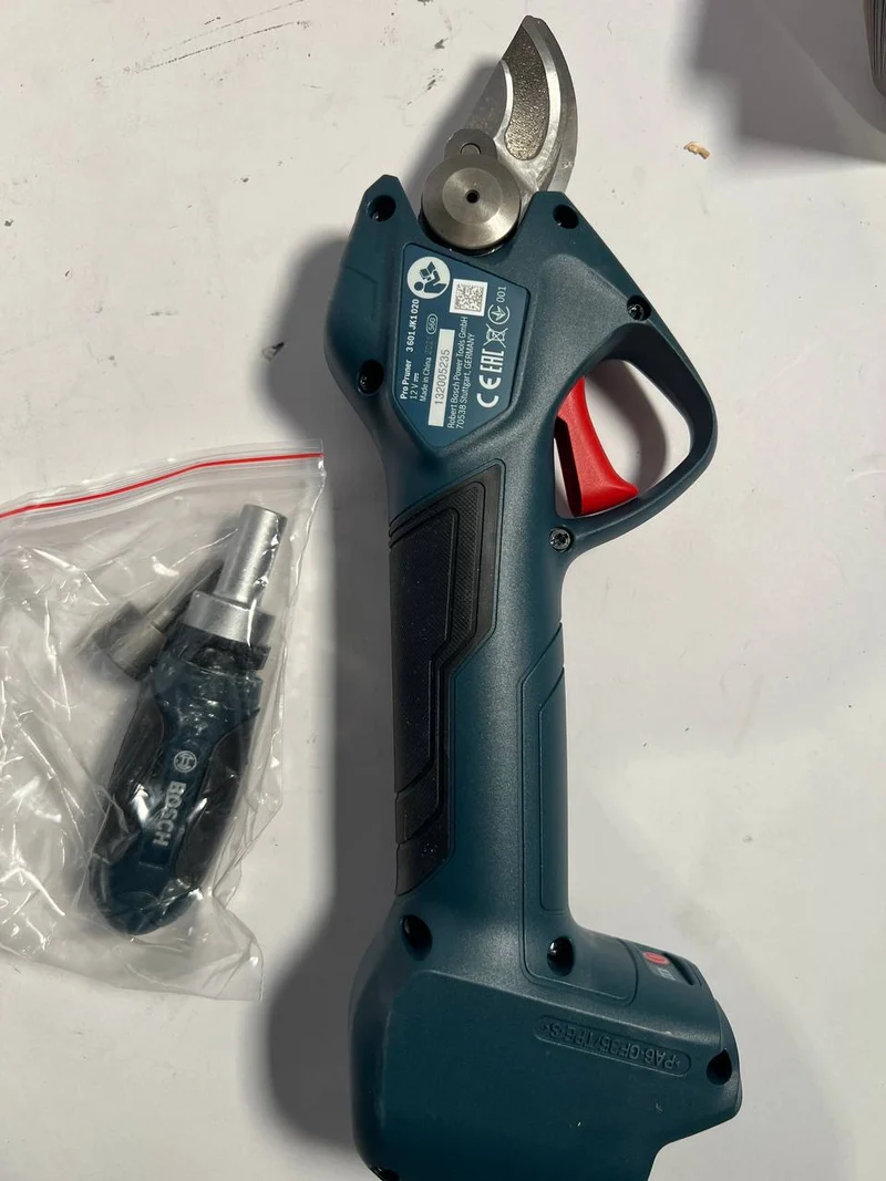 Bosch Pro Pruner (06019K1020) - Neuwertig