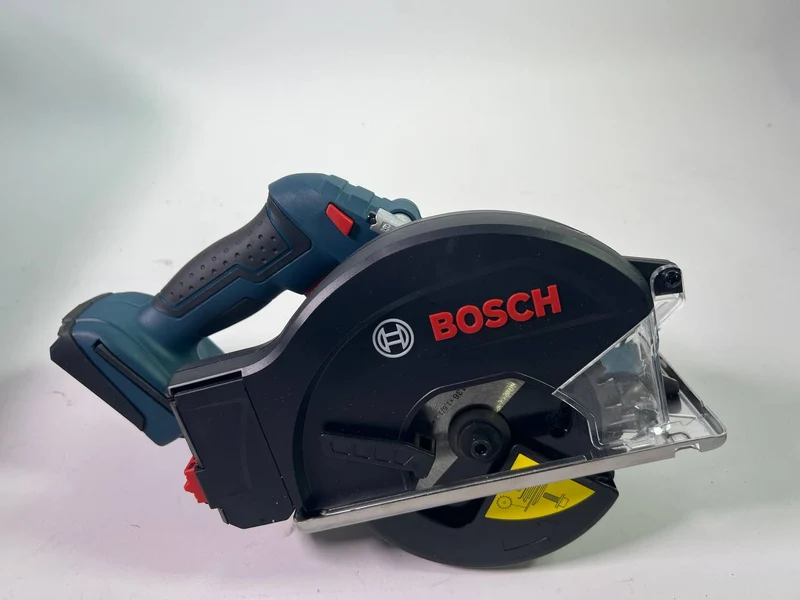 Bosch GKM 18V-50 Professional Akku Metall Handkreissäge 18 V 136 mm ( 06016B8001 ) Brushless + L-Boxx - Leicht Gebraucht