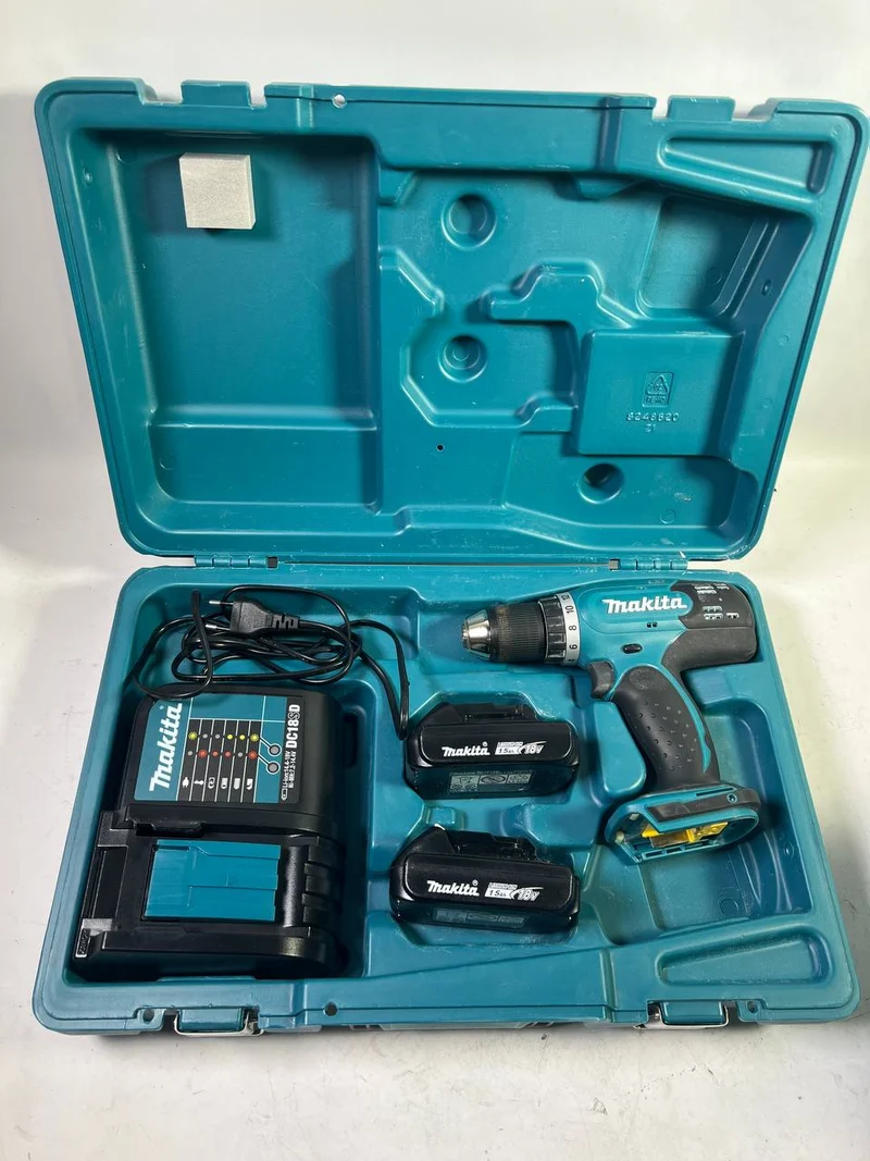 Makita DDF 453 SYE Akku Bohrschrauber 18 V 42 Nm + 2x Akku 1,5 Ah + Ladegerät + Koffer - Reparaturgerät