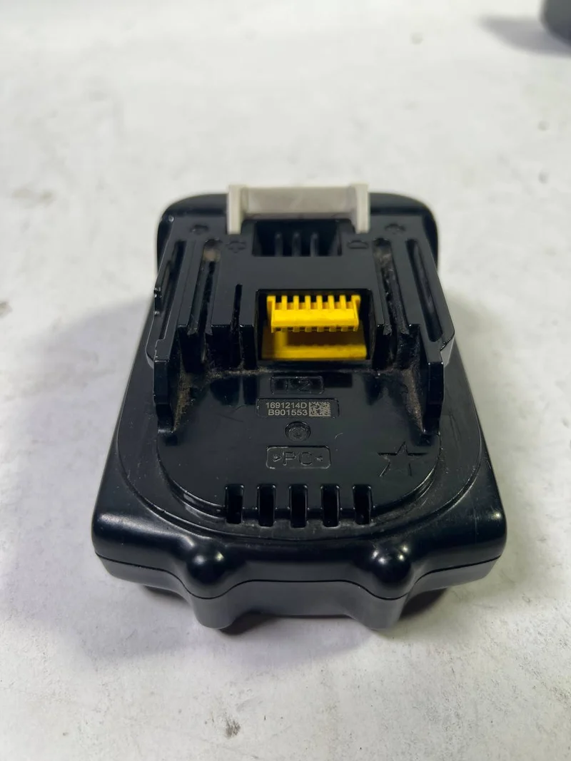Makita BL 1815 N 18V - 1,5 Ah / 1500 mAh Li-Ion AKKU 196235-0 - Gebraucht