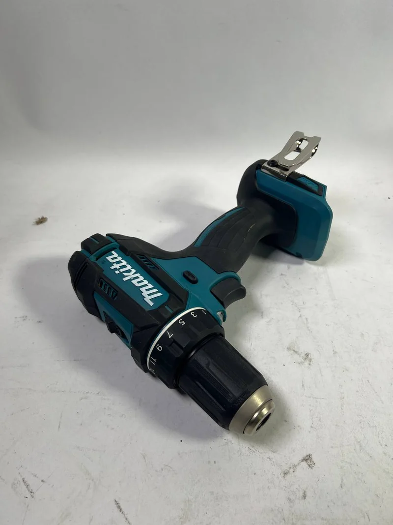 Makita DDF 482 Z Akku Bohrschrauber 18V 62Nm Solo - Leicht Gebraucht