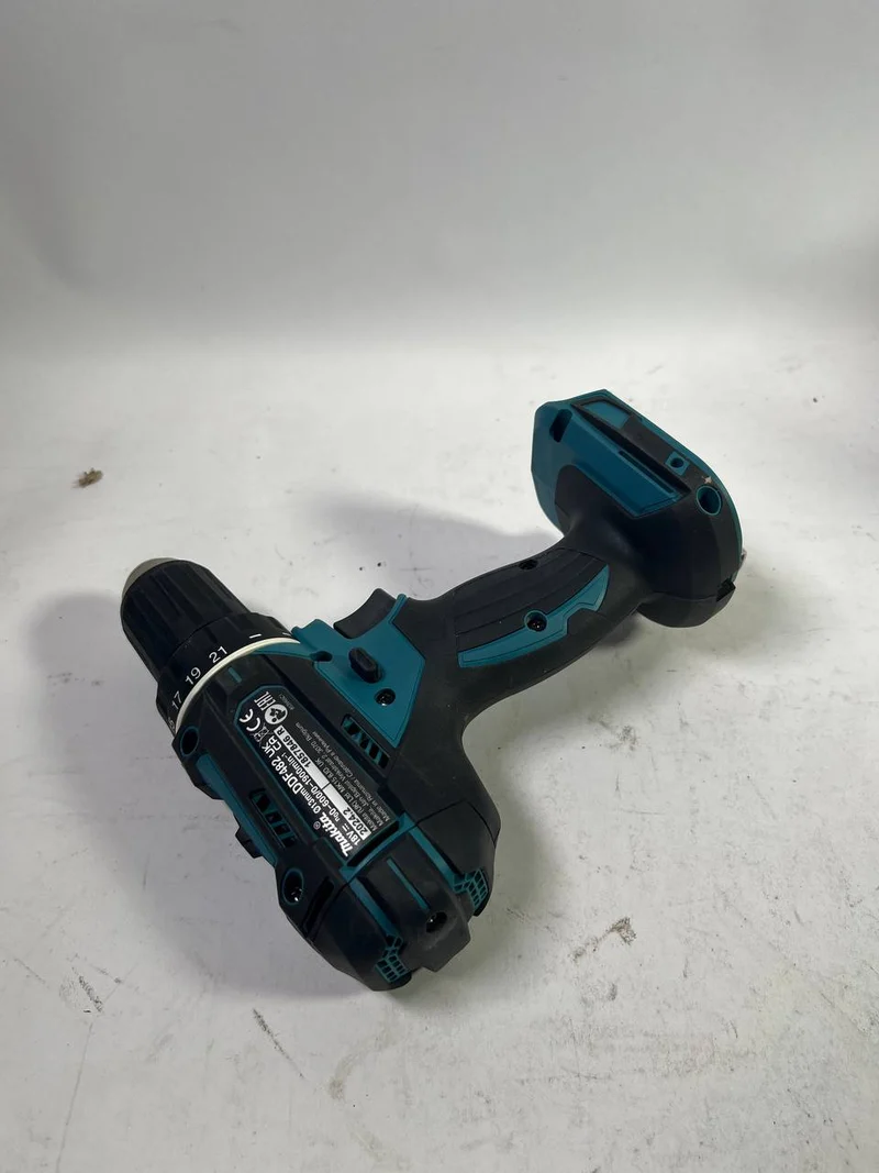 Makita DDF 482 Z Akku Bohrschrauber 18V 62Nm Solo - Leicht Gebraucht