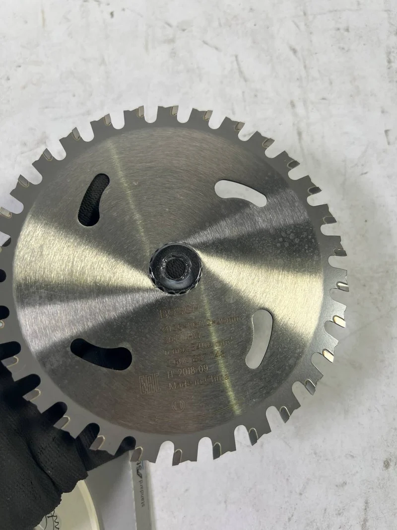 Bosch Standard for Steel für Akkusägen 136 x 1,6/1,2 x 20 30 Zähne - Neuwertig