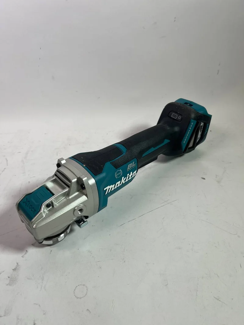 Makita DGA 519 Z Akku Winkelschleifer 18 V 125 mm Brushless X-Lock Solo - Neuwertig