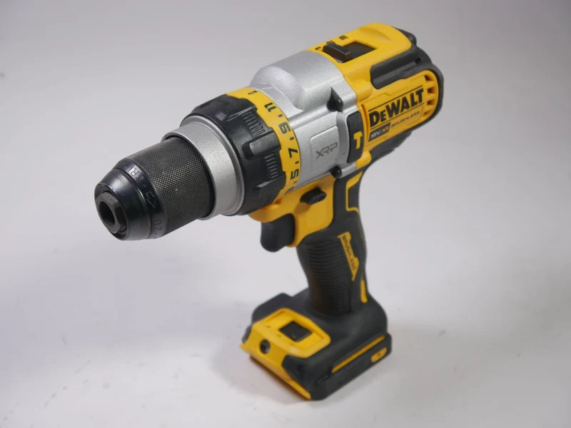 DeWalt DCD 999 N Akku Schlagbohrschrauber 18 V 95 Nm - Leicht Gebraucht