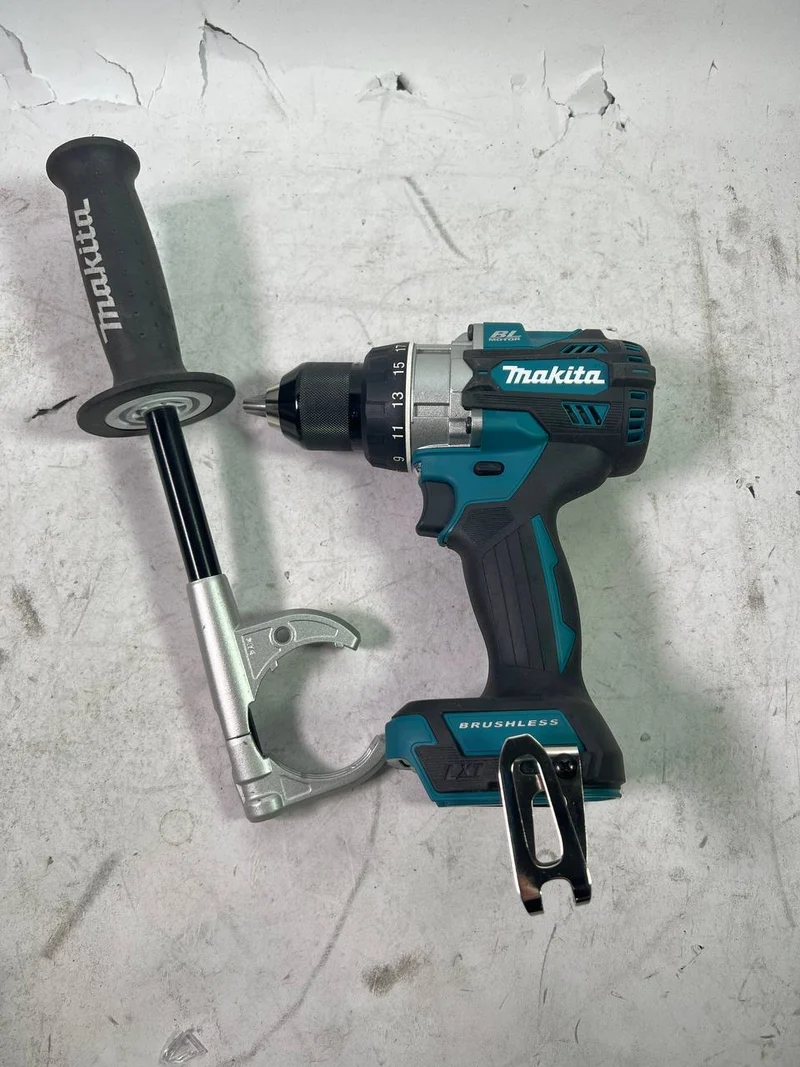 Makita DDF 486 Z Akku Bohrschrauber 18 V 130 Nm Brushless Solo - Leicht Gebraucht