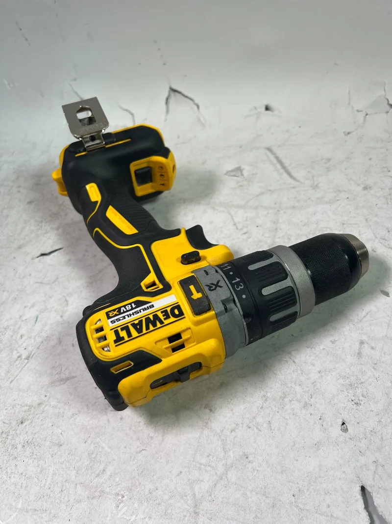 DeWalt DCD 796 N Akku Schlagbohrschrauber 18 V 70 Nm Brushless Solo - Reparaturgerät