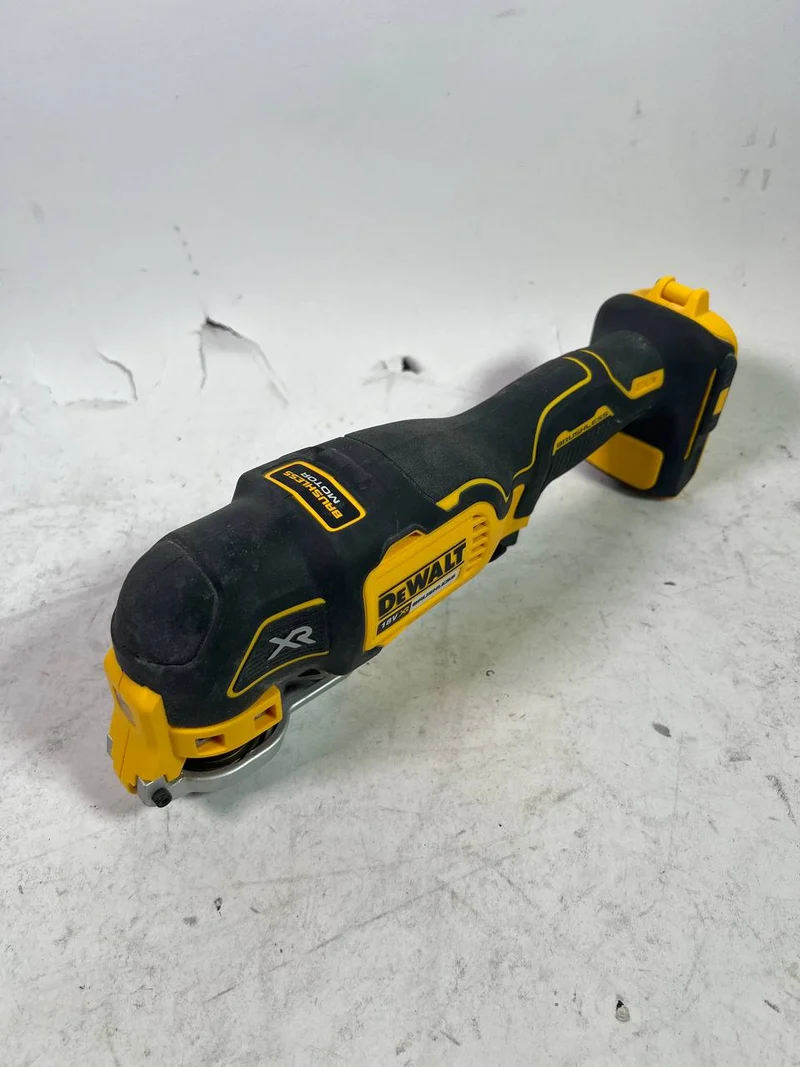 DeWalt DCS 355 N Akku Oszillierer Multitool 18 V Brushless +. Zubehör - Gebraucht