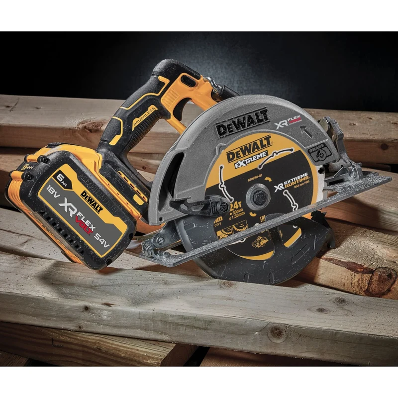 DeWalt DCS 573 N Akku Handkreissäge 18 V 190 x 30 mm Brushless + 1x Akku 12,0 Ah - ohne Ladegerät