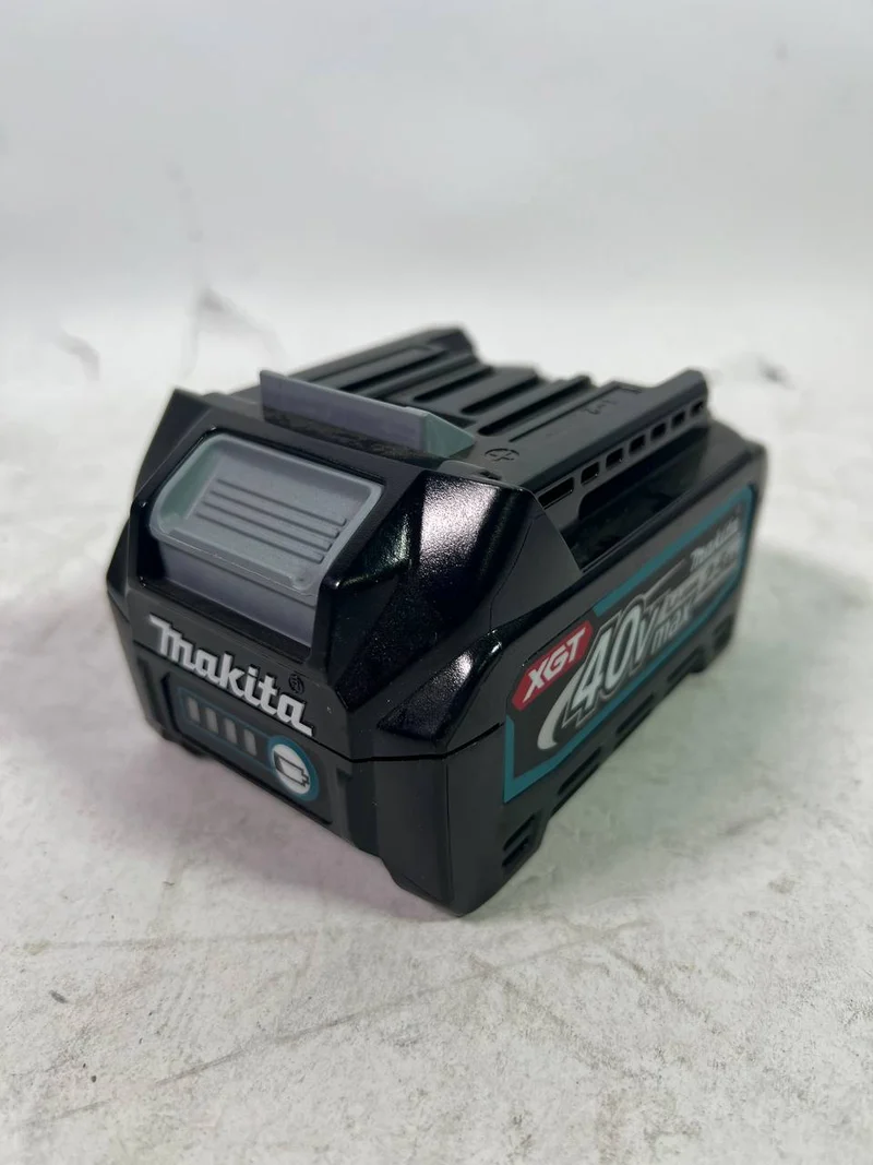 Makita BL 4025 Akku 40 V max. 2,5 Ah XGT Li-Ion Akku ( 191B36-3 ) IP64 Schutzklasse mit LED Anzeige - Leicht Gebraucht