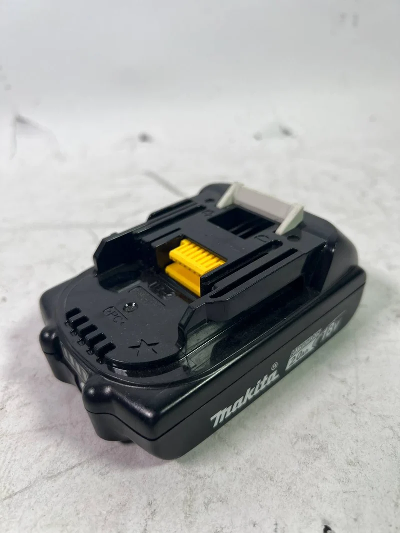 Makita BL 1820 18 V Li-Ion Akku mit 2 Ah - 2000mAh ( 632B42-4 ) - Gebraucht