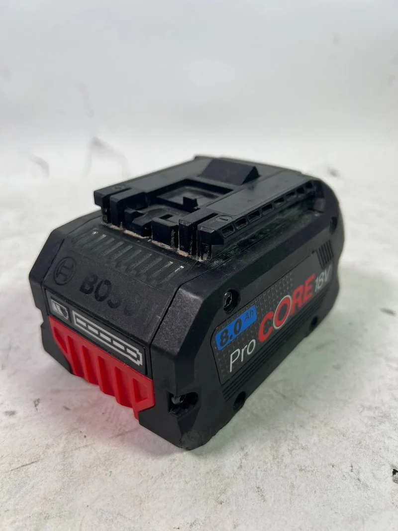 ProCORE 18 V 8,0 Ah Professional Li-Ion Einschub Akku GBA ( 1600A016GK ) - Gebraucht