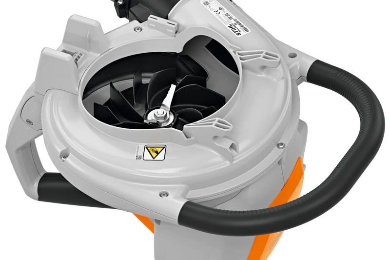 Der Akku-Laubsauger SHA 140 von STIHL